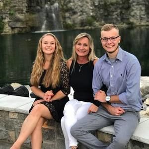 Meet your Posher, Lexi